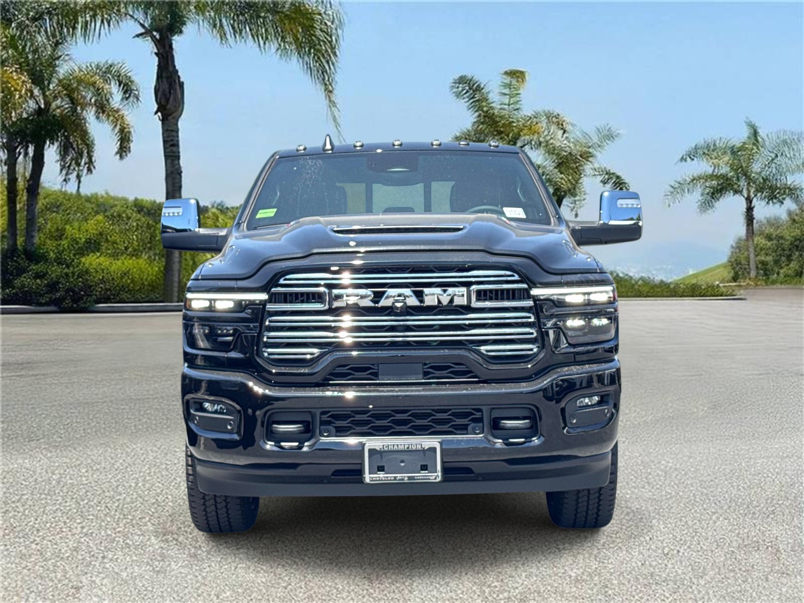 New 2026 RAM 2500 Laramie w/ Sport Appearance Package AWD/4WD image 3