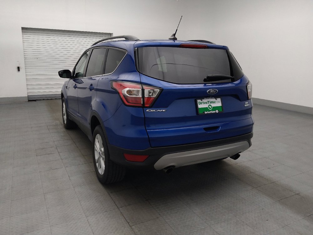 Used 2018 Ford Escape SE w/ SE Sync 3 Package AWD/4WD image 5