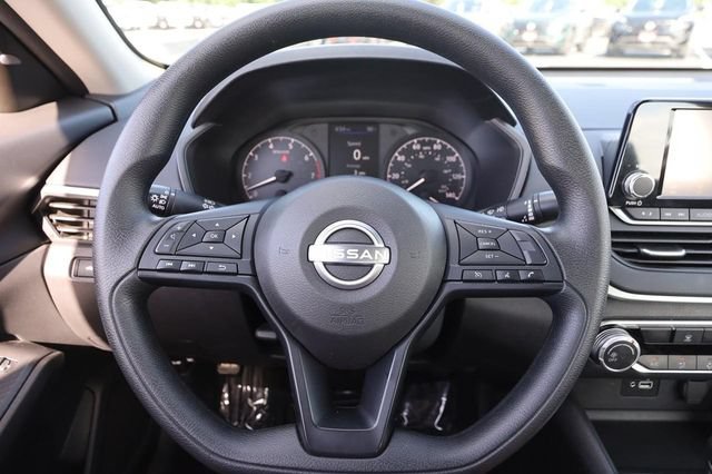 Certified 2024 Nissan Altima 2.5 S FWD image 10
