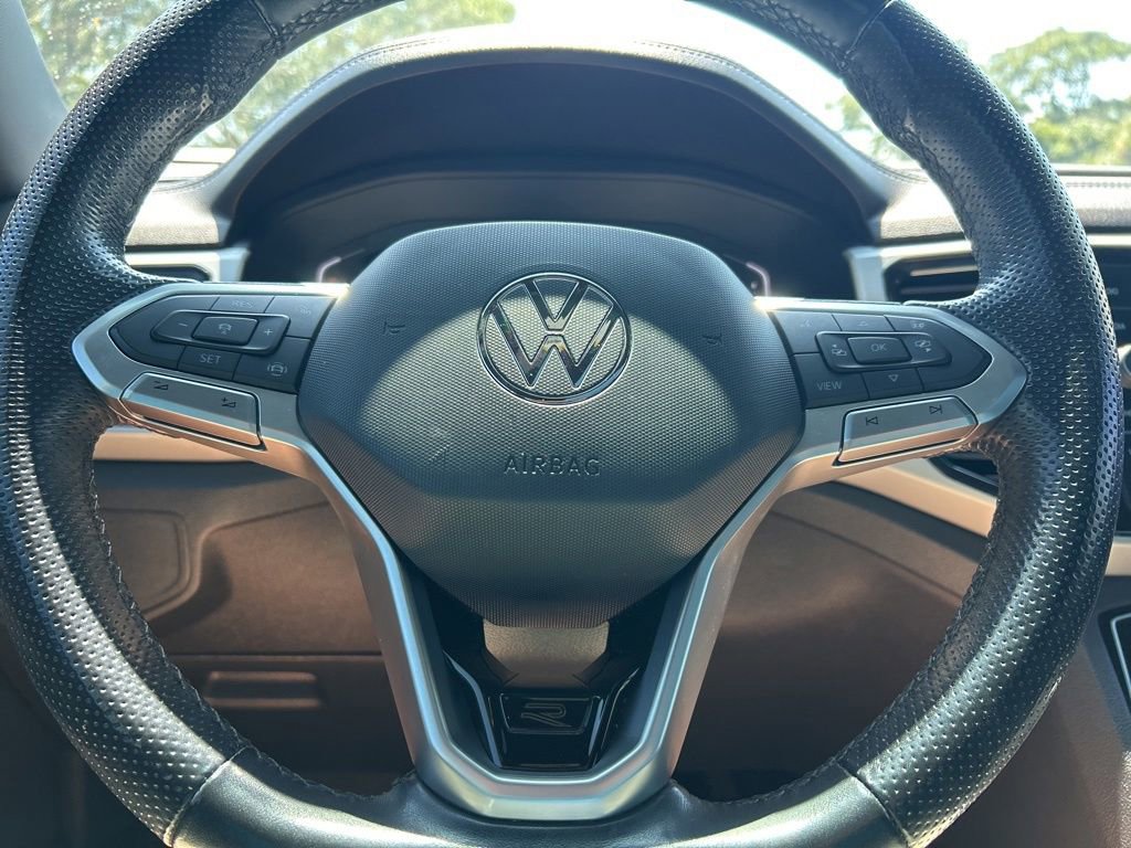 Used 2021 Volkswagen Atlas Cross Sport SEL R-Line FWD image 26