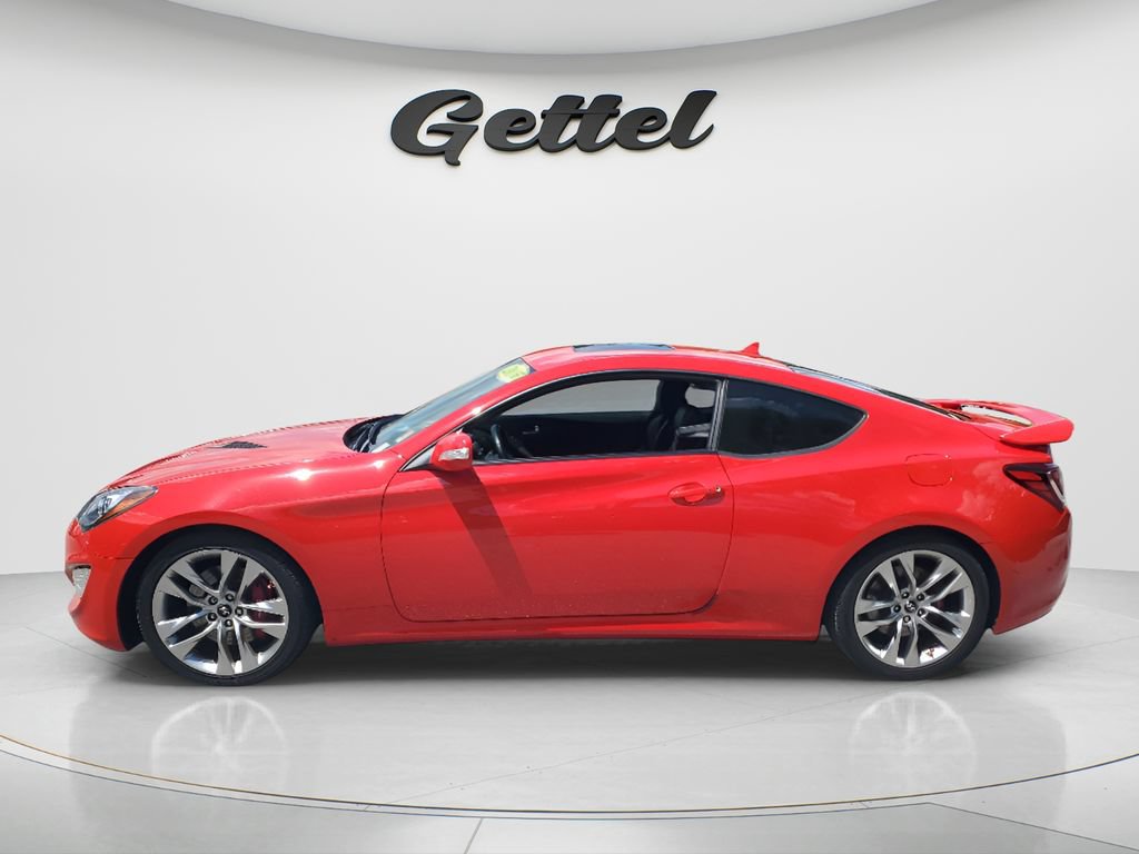 Used 2016 Hyundai Genesis Coupe 3.8 RWD image 8