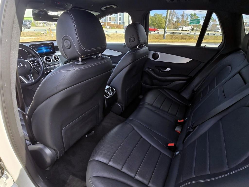 Used 2021 Mercedes-Benz GLC 300 image 28