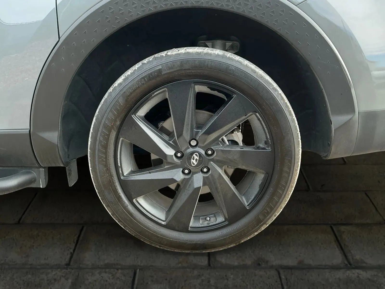 Used 2024 Hyundai Santa Cruz Night image 18