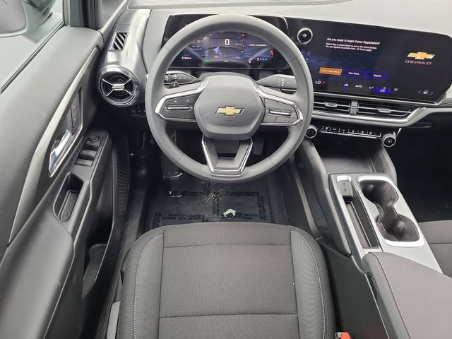 New 2026 Chevrolet Equinox EV LT w/ LPO, Blackout Package FWD image 17