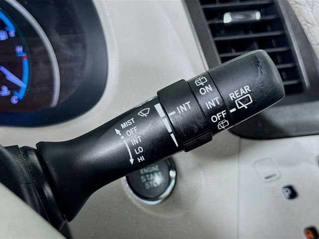 Used 2013 Toyota Sienna XLE FWD image 16