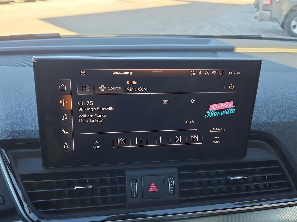 Used 2025 Audi Q5 2.0T Premium image 22