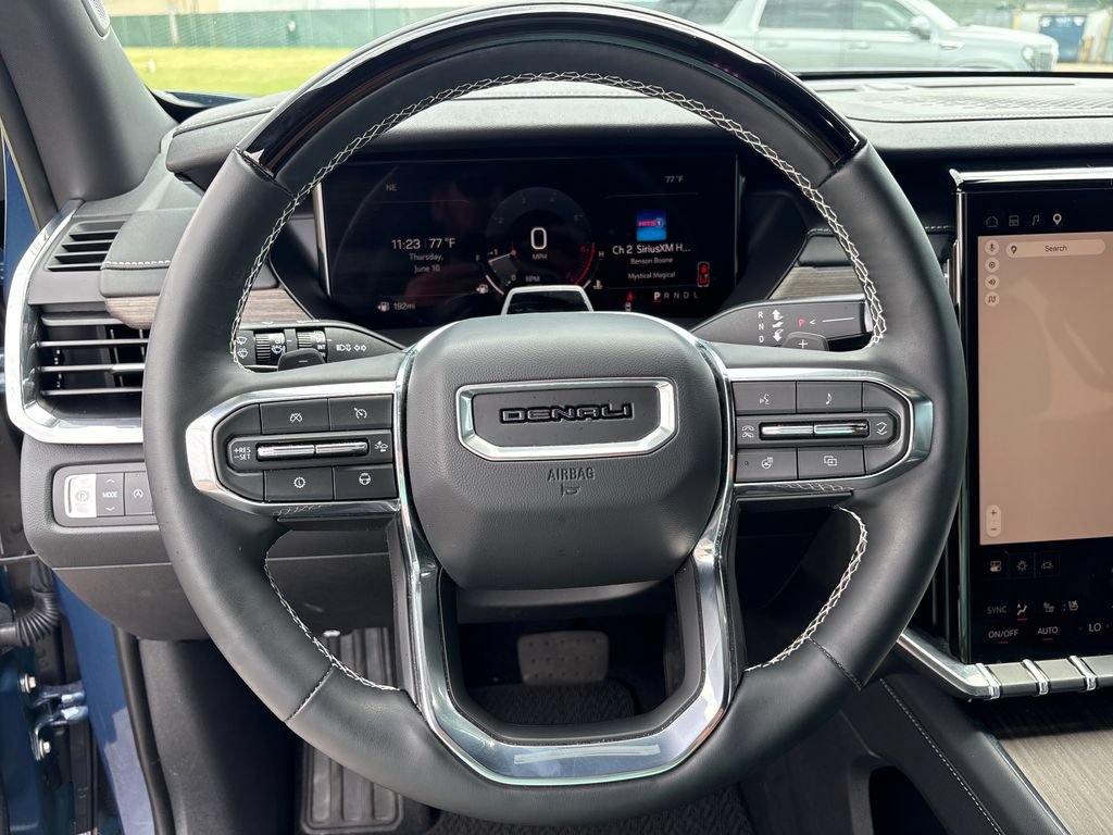 Certified 2025 GMC Acadia Denali w/ Super Cruise Package FWD image 20