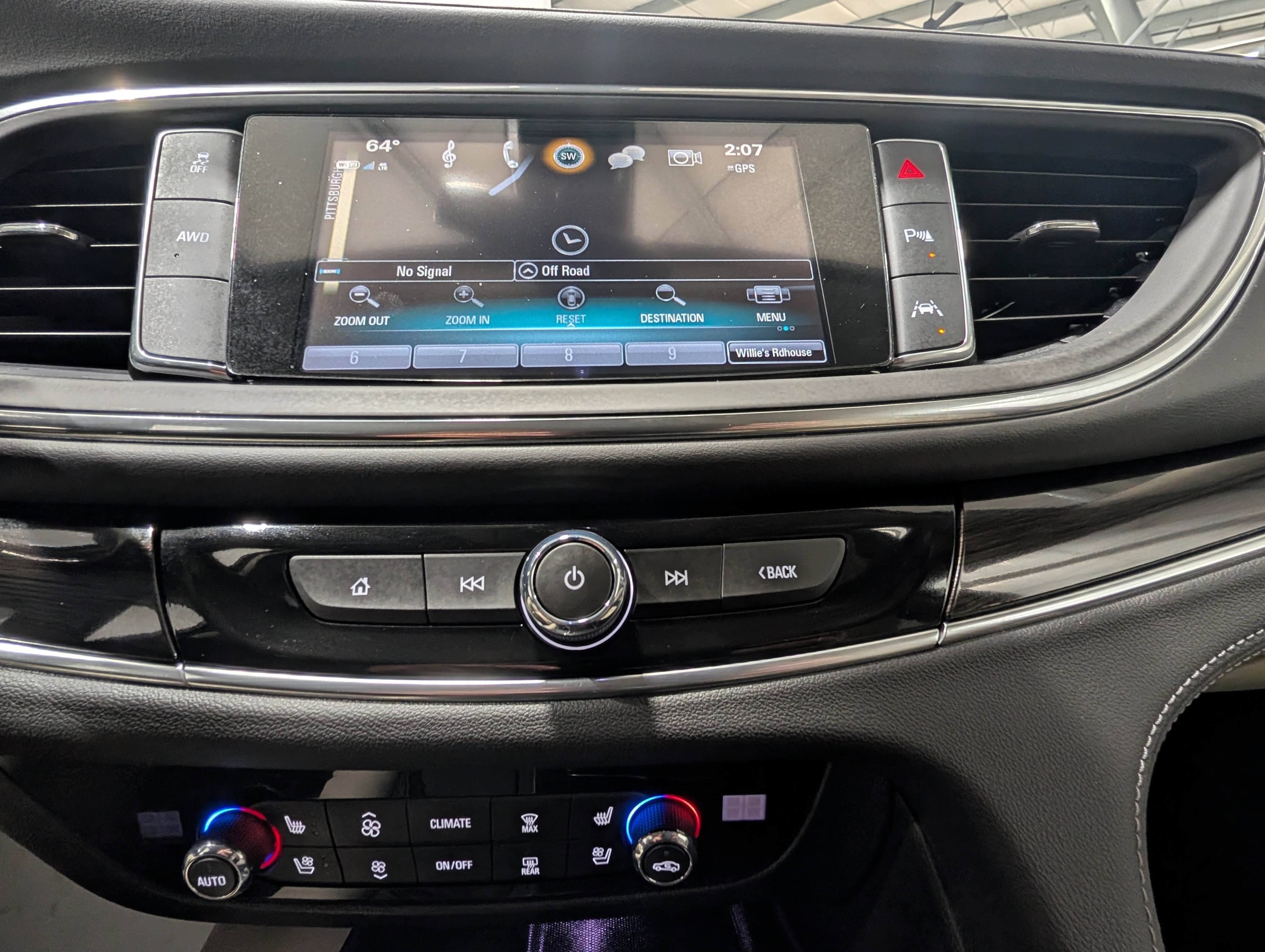 Used 2019 Buick Enclave Premium AWD/4WD image 24