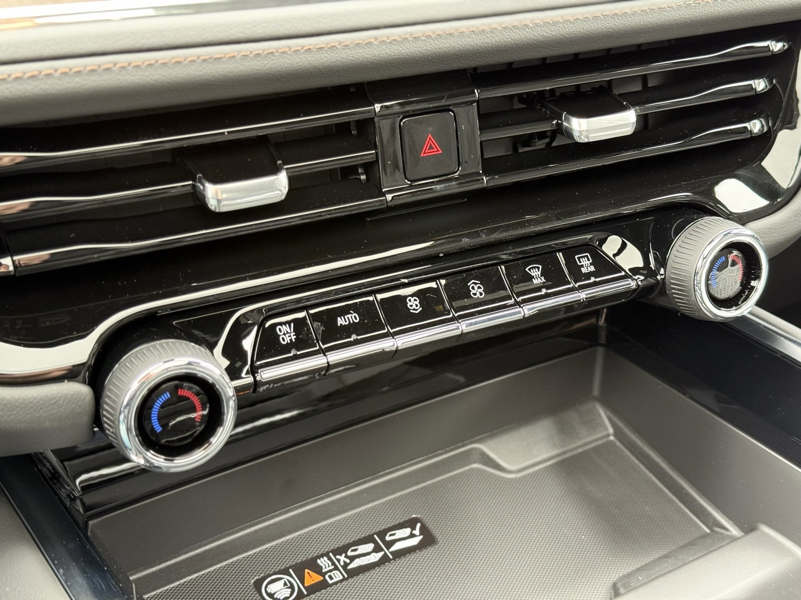 New 2026 Chevrolet Tahoe High Country image 23