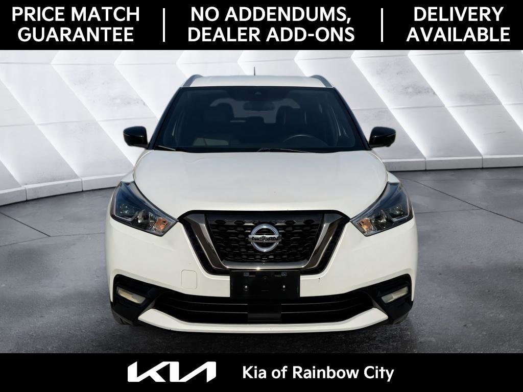 Used 2020 Nissan Kicks SR w/ SR Premium Package image 2