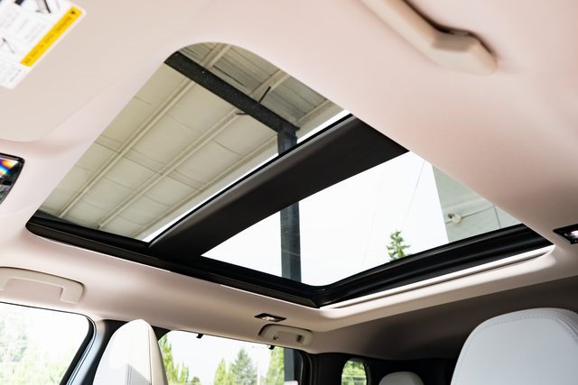 New 2025 Mitsubishi Outlander AWD image 21