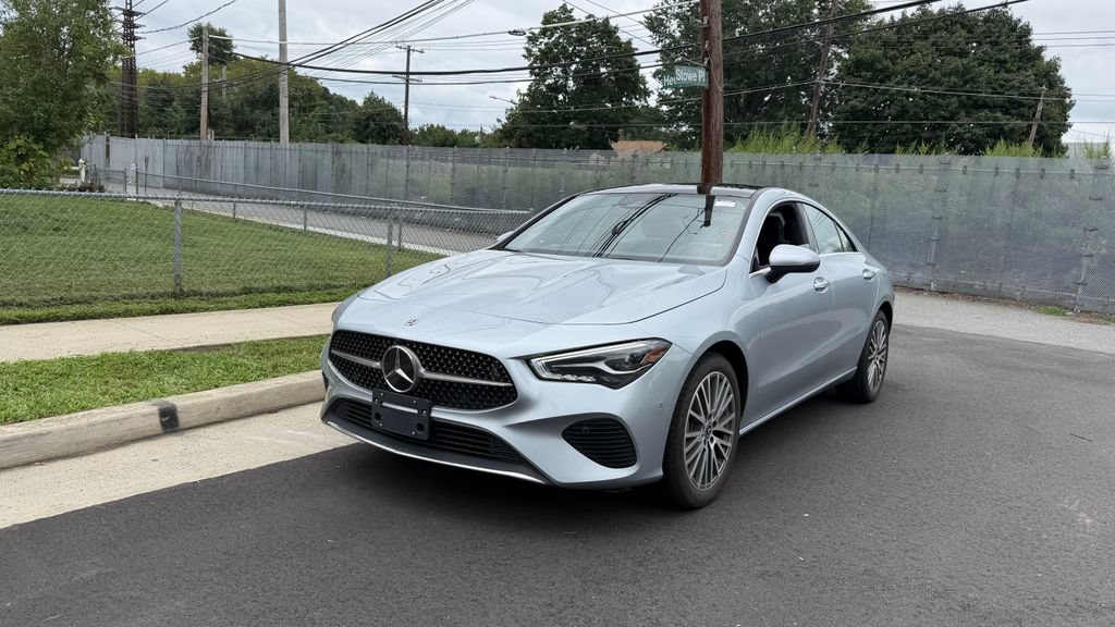 Used 2025 Mercedes-Benz CLA 250 image 2