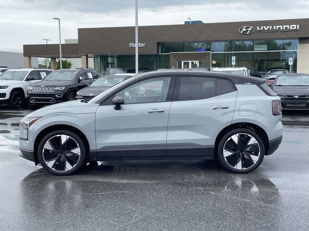 Used 2025 Volvo EX30 Ultra RWD image 27