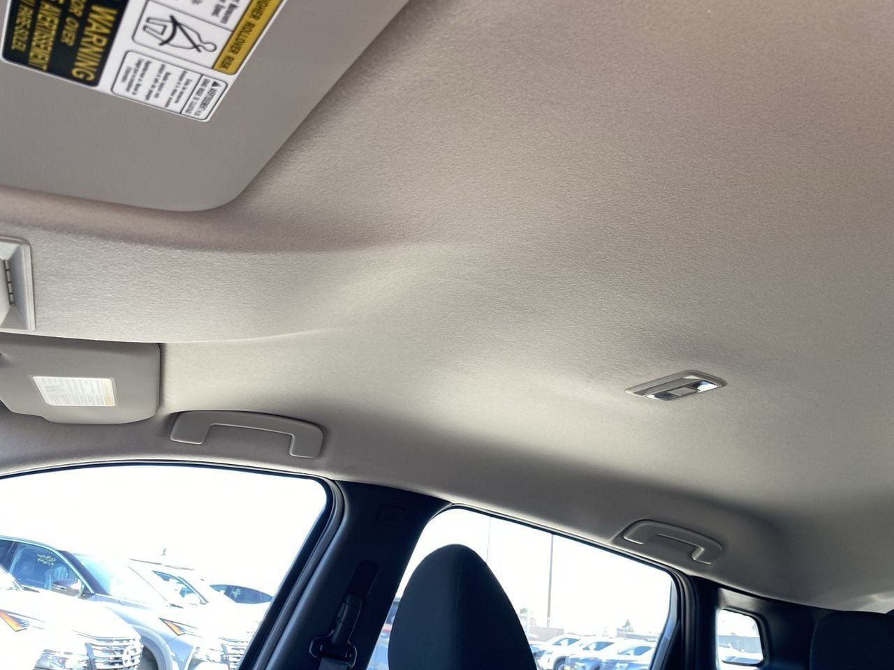 New 2027 Nissan Kicks S FWD image 32