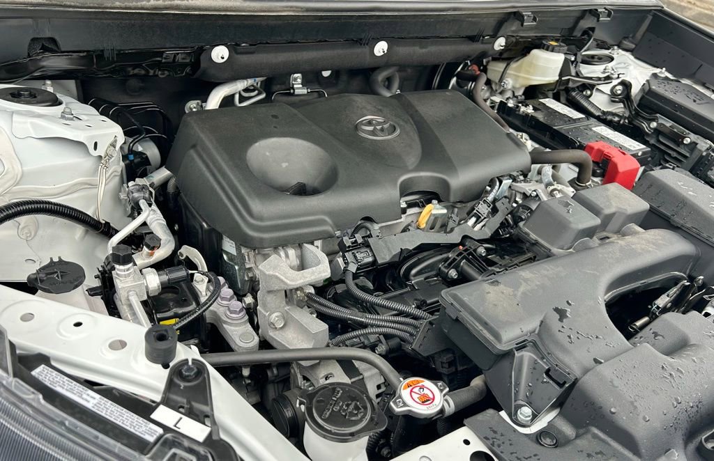 Certified 2024 Toyota RAV4 XLE FWD image 25