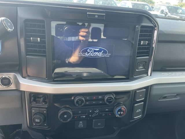 New 2026 Ford F250 XLT w/ XLT Premium Package AWD/4WD image 9