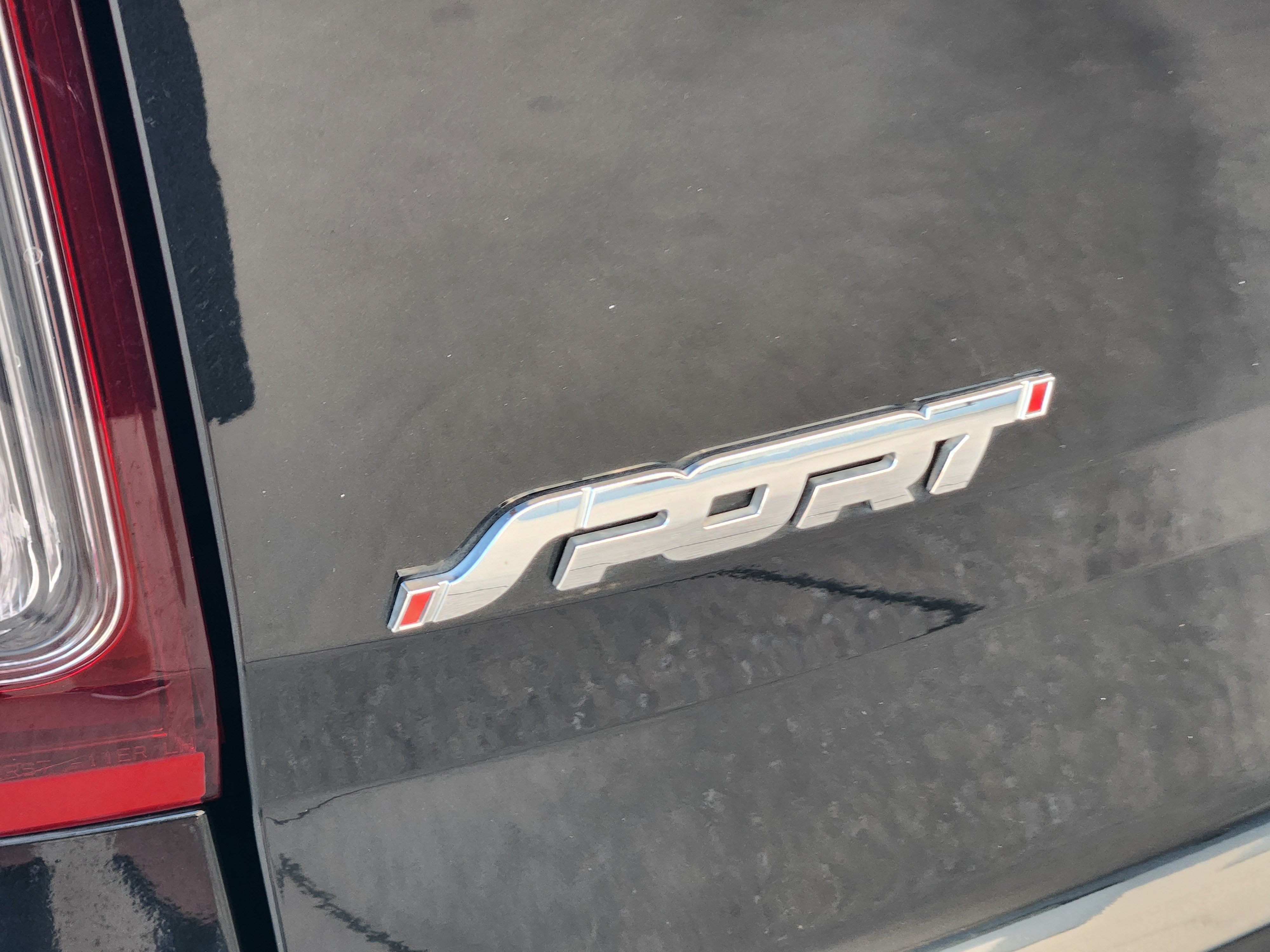 Used 2014 Ford Explorer Sport w/ Equipment Group 401A AWD/4WD image 11
