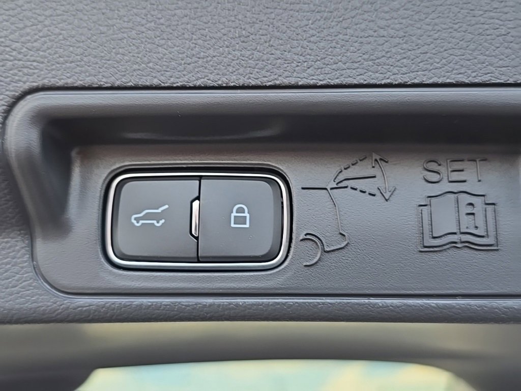 New 2026 Ford Explorer Active image 65