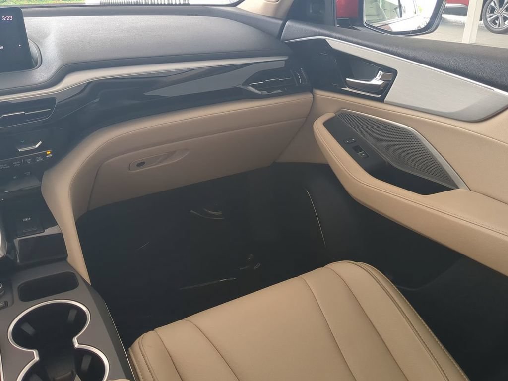 Used 2024 Acura MDX FWD image 17
