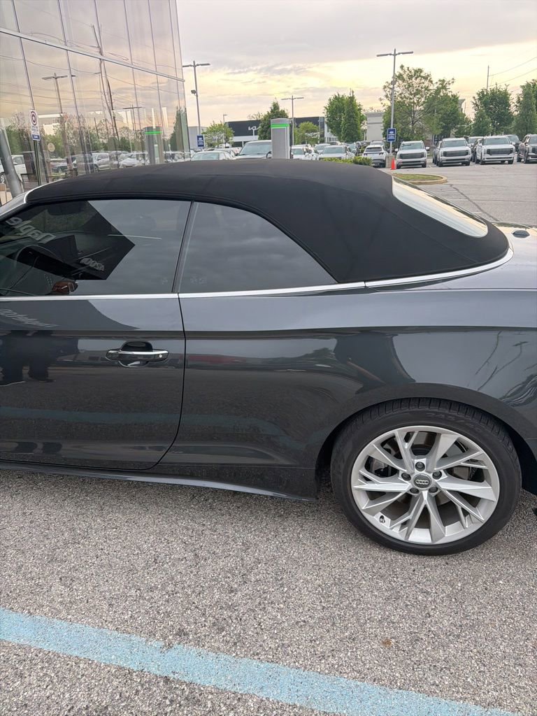 Used 2021 Audi A5 2.0T Premium Plus w/ Premium Plus AWD/4WD image 3