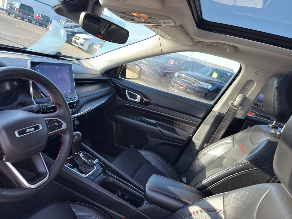 Used 2022 Jeep Compass Trailhawk w/ Sun and Sound Group image 25