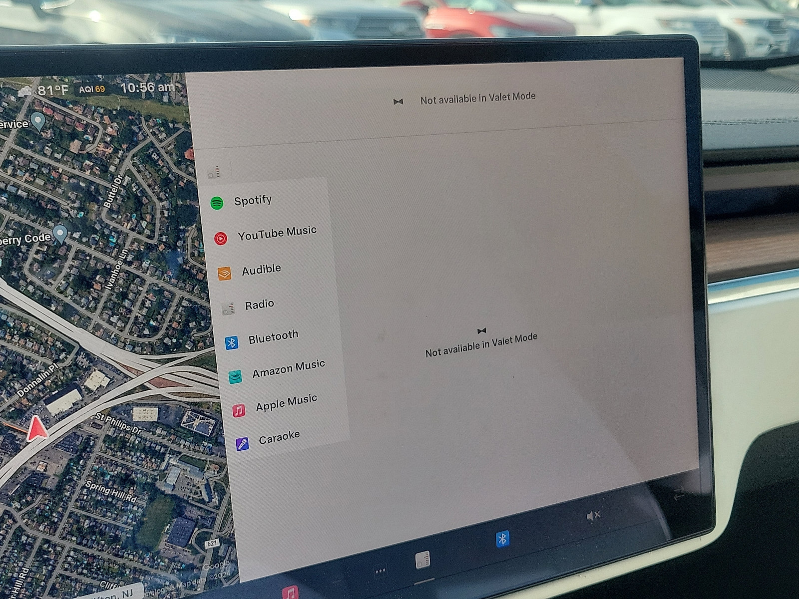 Used 2022 Tesla Model S image 16