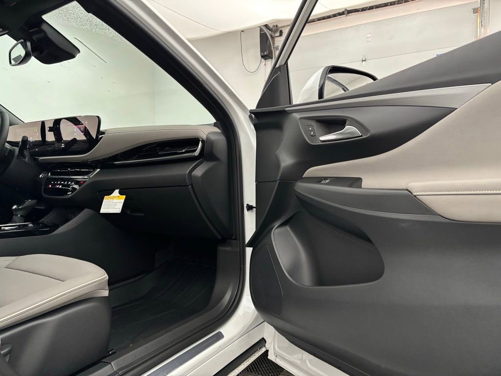 New 2026 Buick Envista Avenir image 32