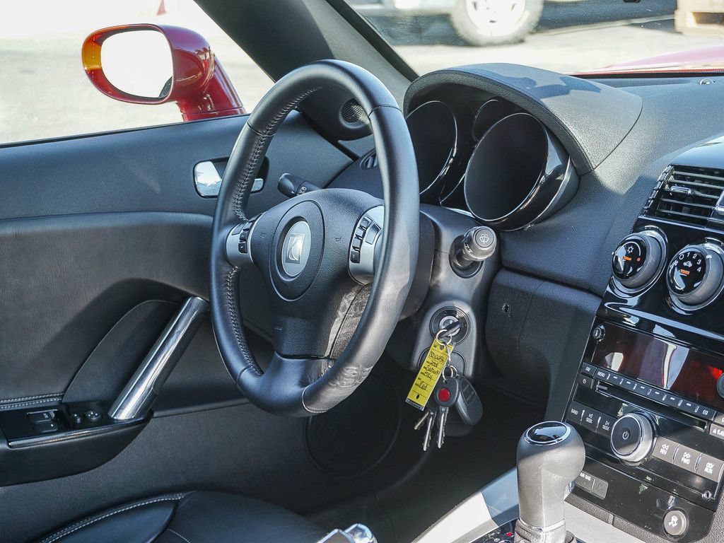 Used 2008 Saturn Sky RWD image 15