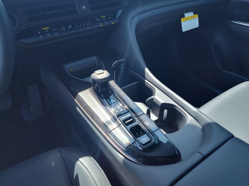 New 2026 Toyota Crown Platinum AWD/4WD image 10