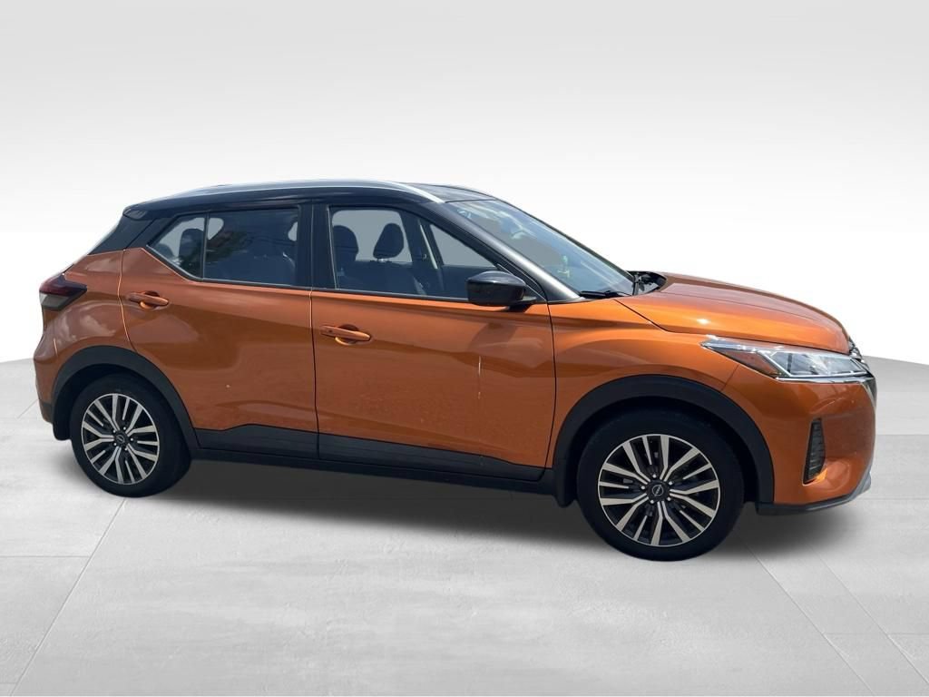 Used 2023 Nissan Kicks SV FWD image 22