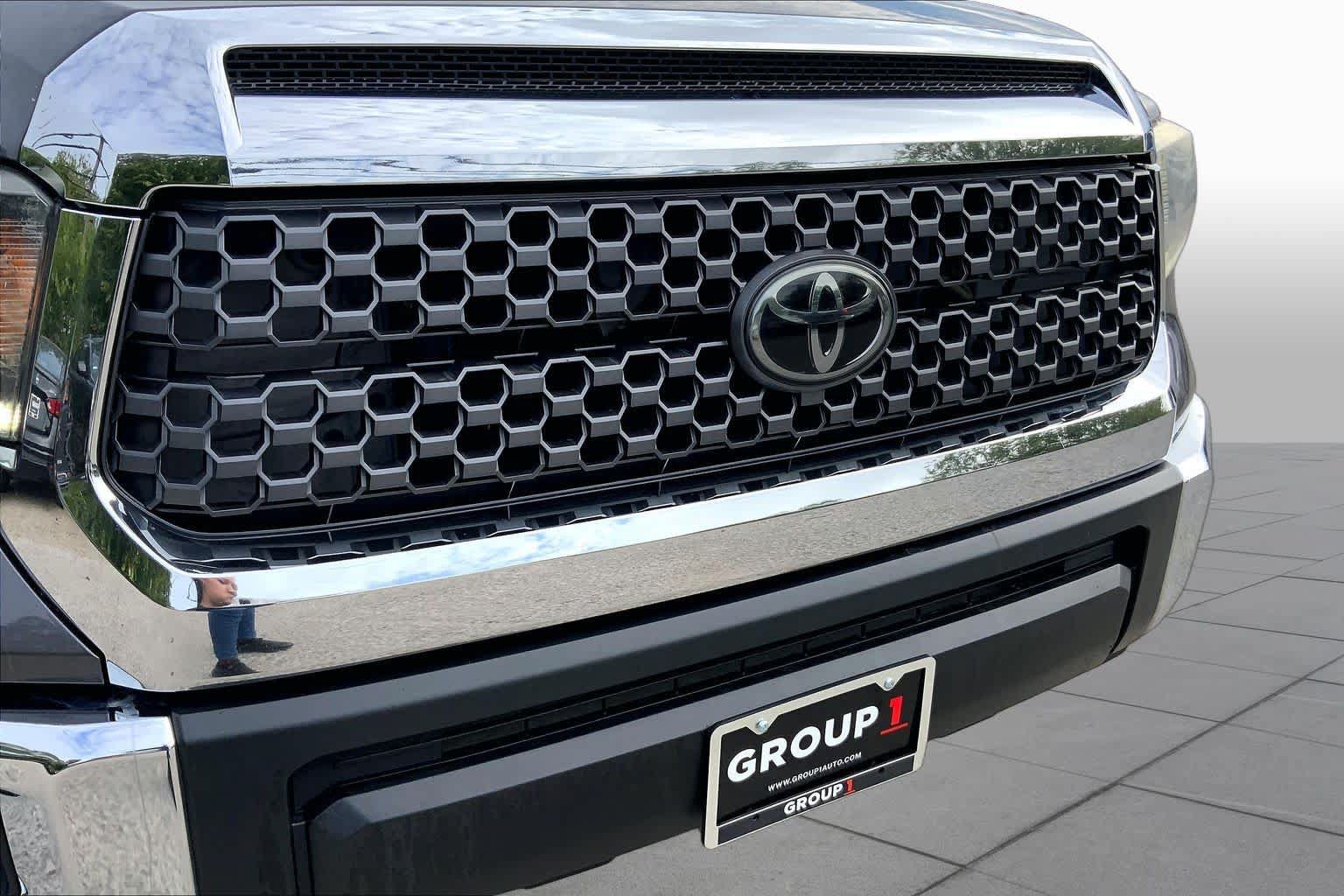 Used 2018 Toyota Tundra SR5 w/ SR5 Upgrade Package RWD image 29
