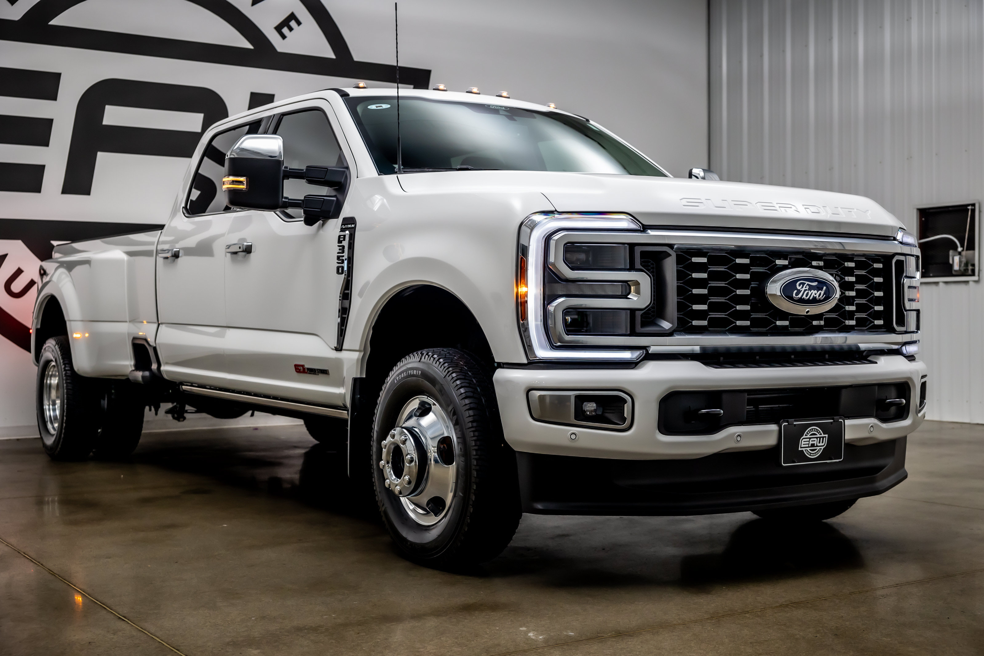 Used 2026 Ford F350 Platinum w/ Platinum Plus Package AWD/4WD image 32