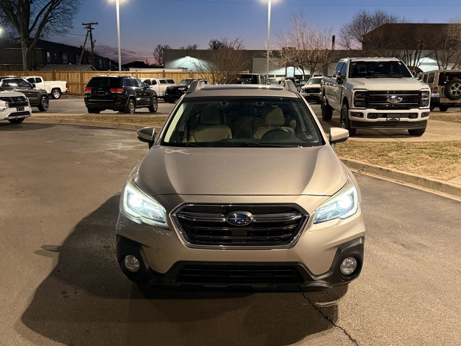 Used 2018 Subaru Outback 2.5i Limited image 6