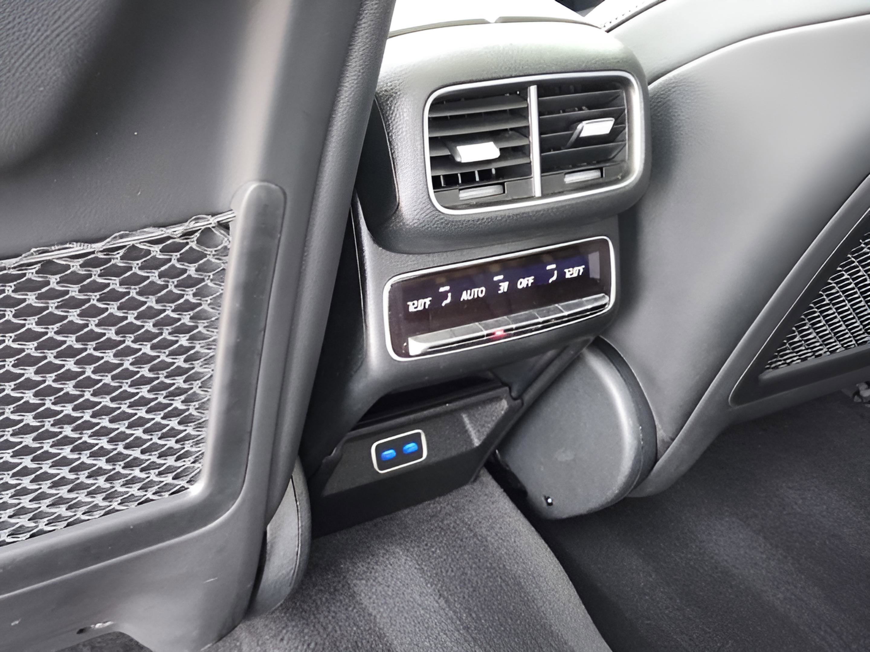Certified 2024 Mercedes-Benz GLE 450 4MATIC image 34