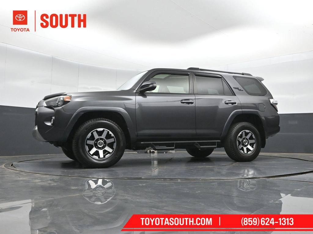Used 2019 Toyota 4Runner TRD Off-Road Premium AWD/4WD image 42