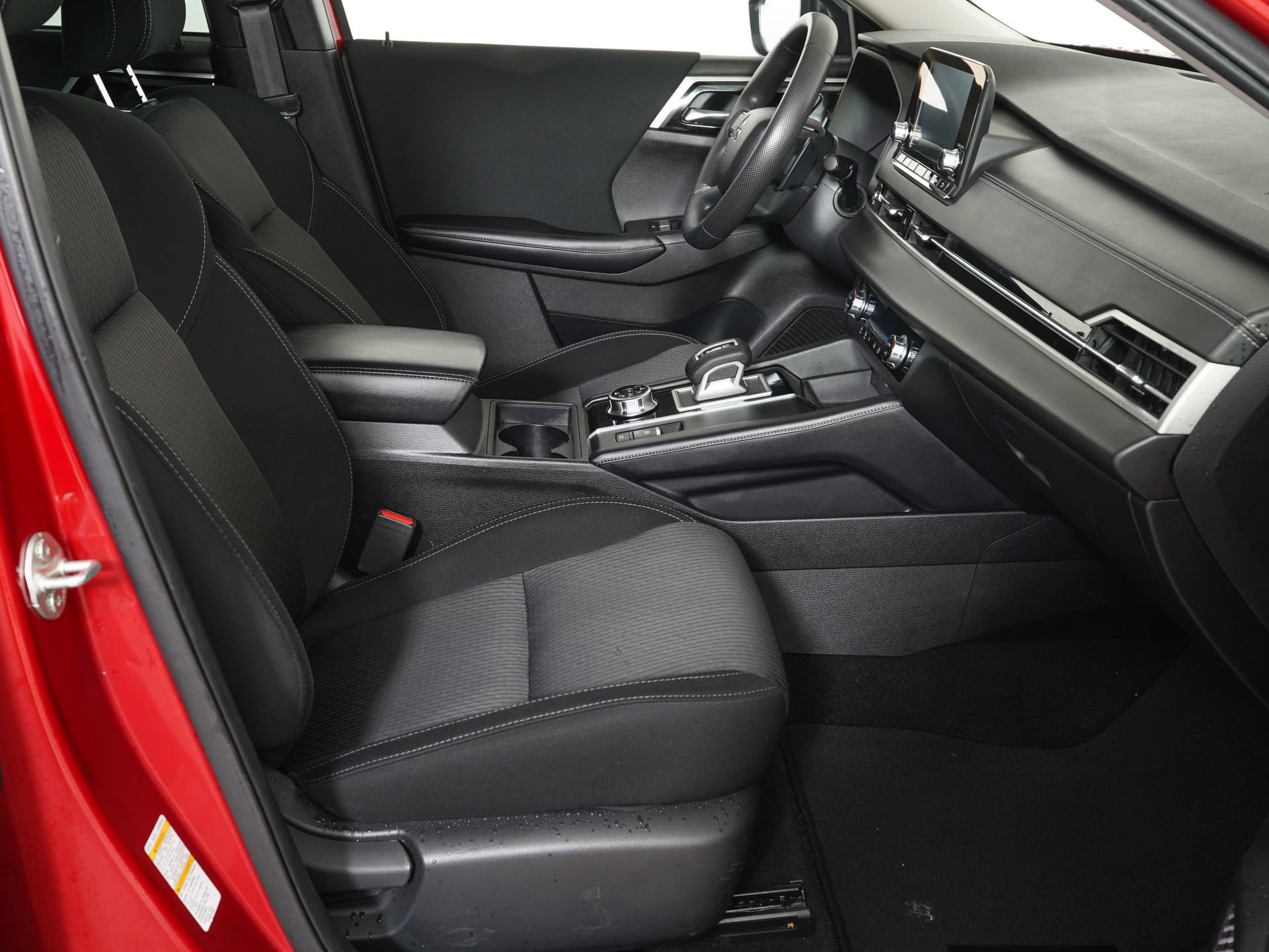 Used 2022 Mitsubishi Outlander ES AWD/4WD image 8