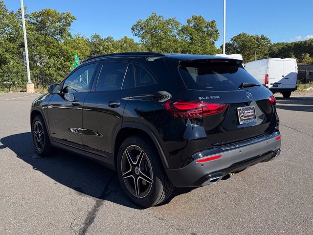 Used 2026 Mercedes-Benz GLA 250 4MATIC image 5