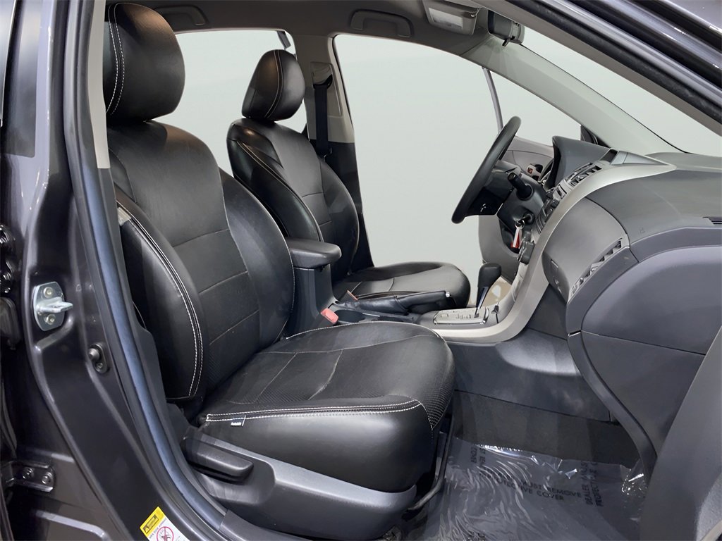 Used 2012 Toyota Corolla S image 11