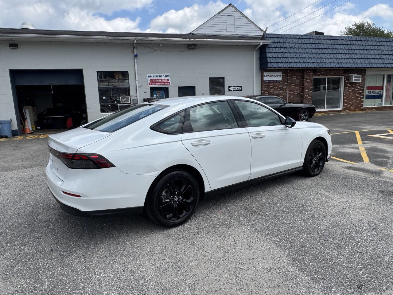 Used 2025 Honda Accord SE image 9