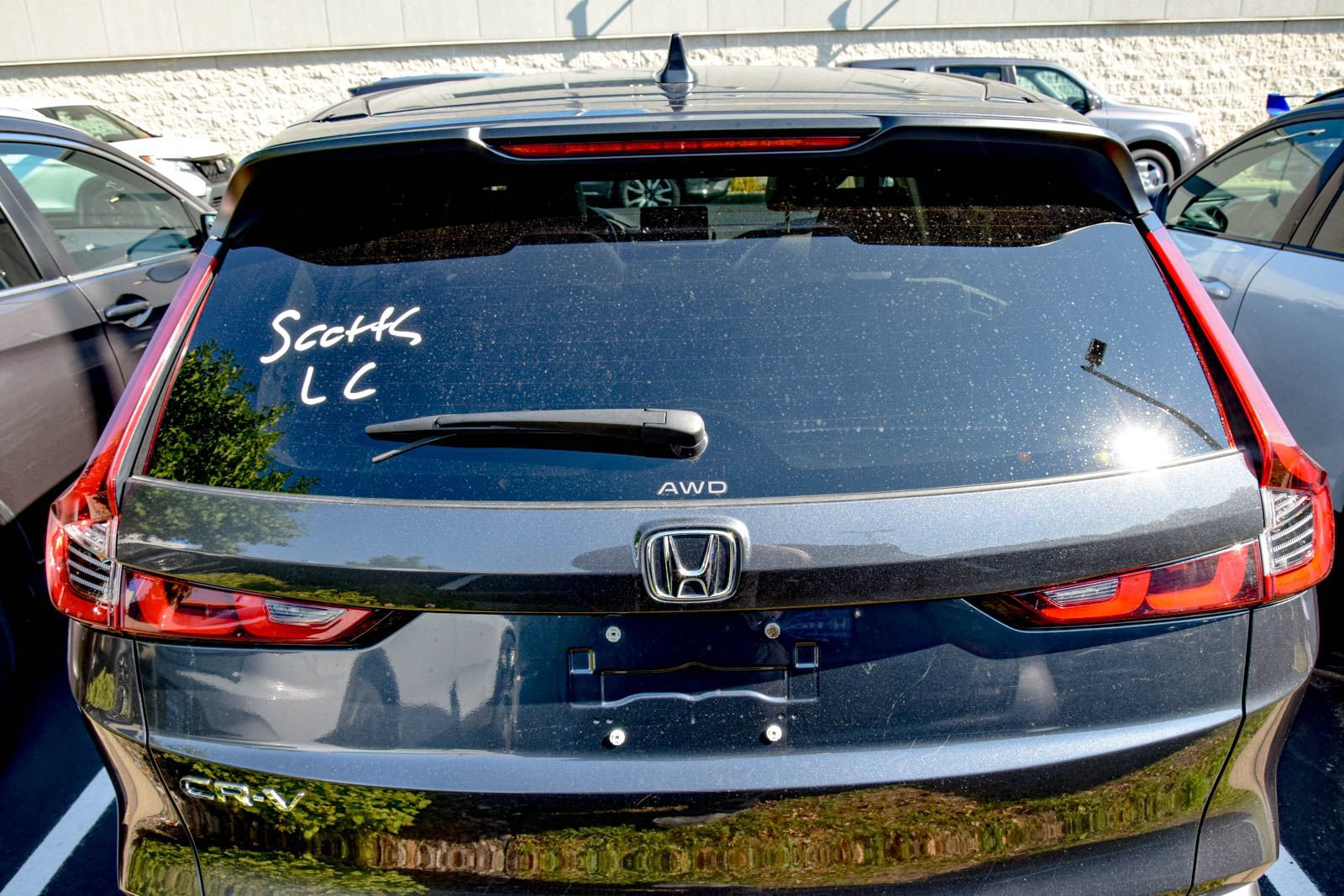 Used 2024 Honda CR-V EX-L image 6
