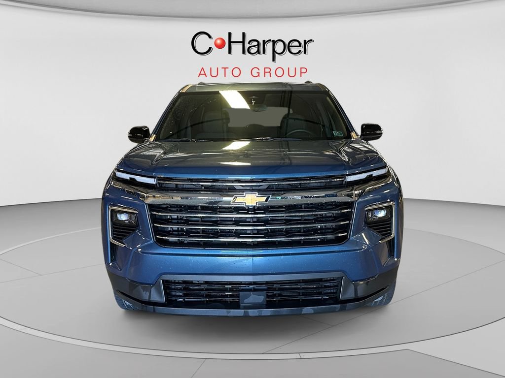 Used 2025 Chevrolet Traverse LT AWD/4WD image 8