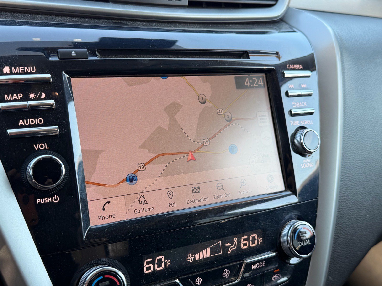 Used 2020 Nissan Murano SL w/ Moonroof Package AWD/4WD image 19