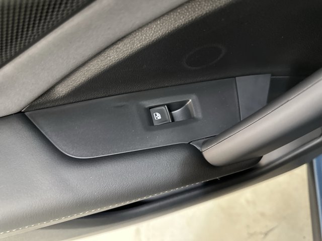 New 2026 Volkswagen Tiguan SE R-Line image 25