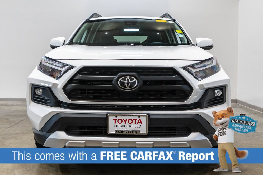 Used 2024 Toyota RAV4 Adventure AWD/4WD image 2