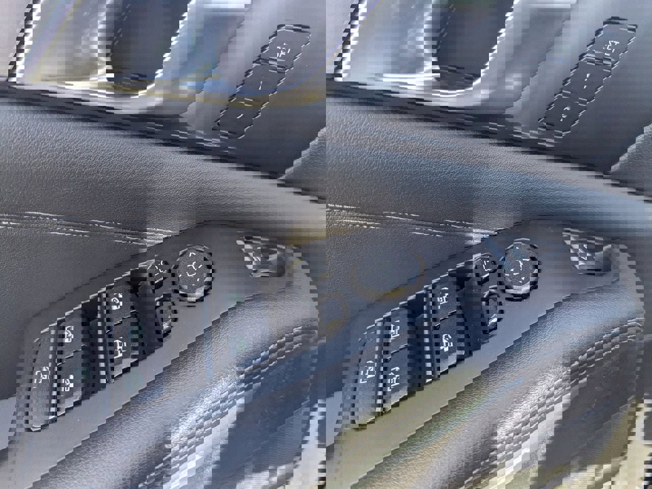 Used 2023 BMW X5 sDrive40i image 31