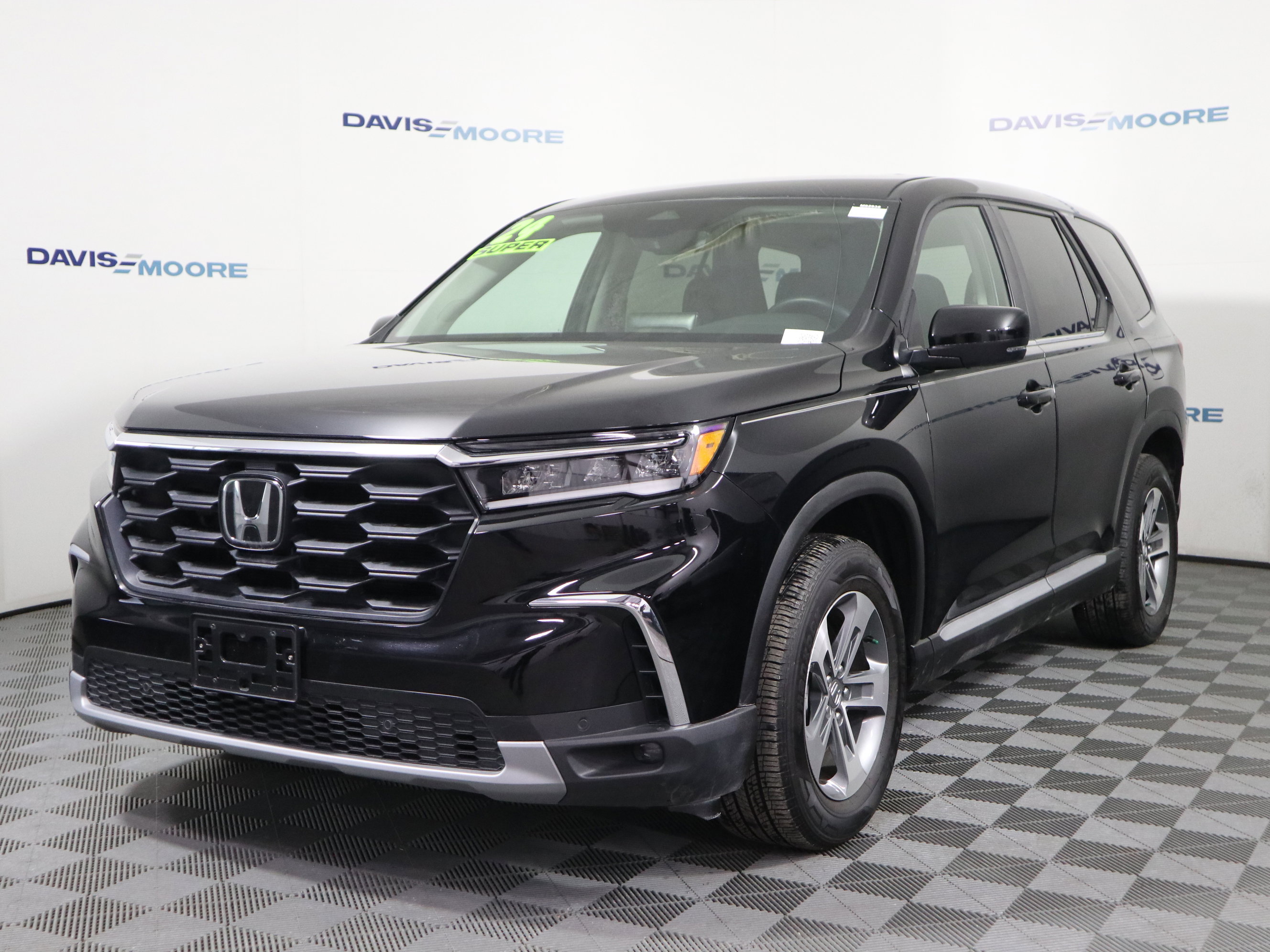 Used 2024 Honda Pilot EX-L image 11