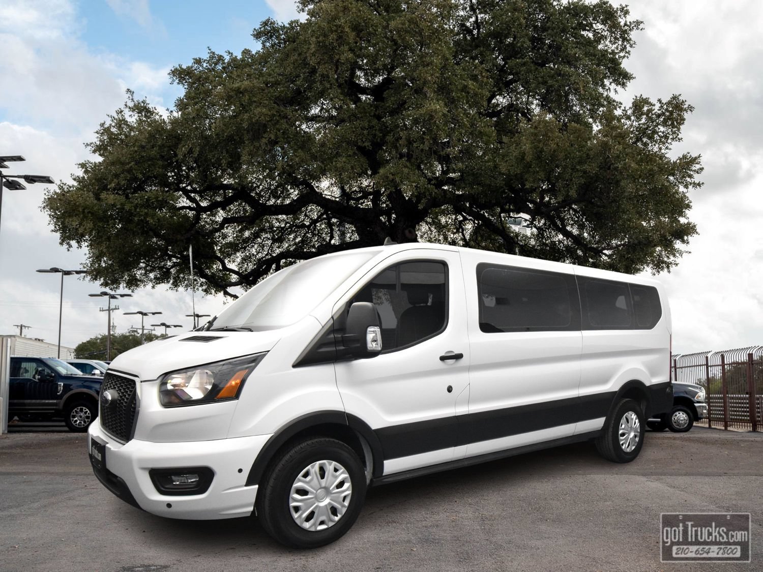 Used 2024 Ford Transit 350 XLT RWD video 1