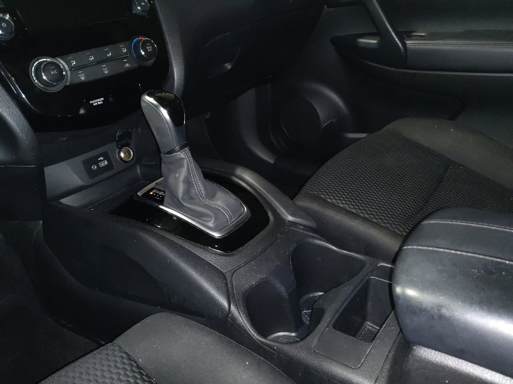 Used 2020 Nissan Rogue Sport S FWD image 26