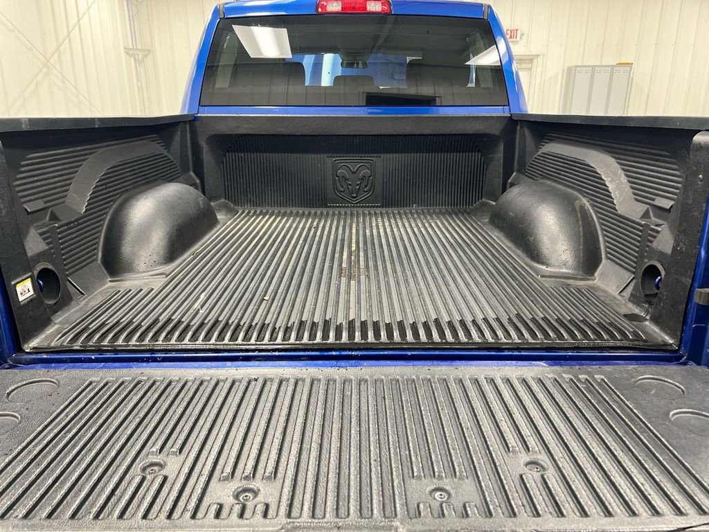 Used 2017 RAM 1500 Express w/ Express Value Package RWD image 22