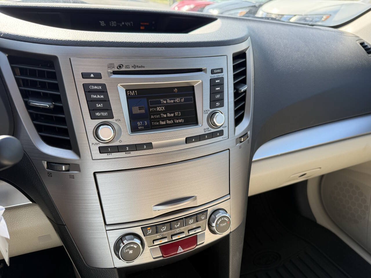 Used 2014 Subaru Outback 2.5i Premium w/ Popular Package #3 AWD/4WD image 27